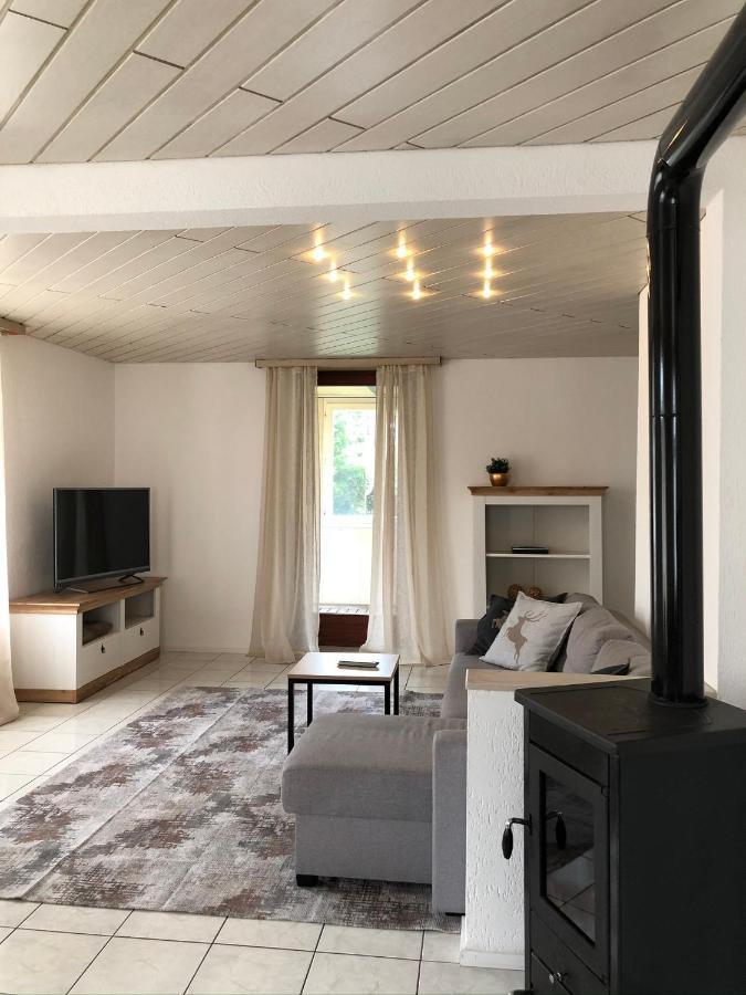 Stadtvilla Mit Pool Jestetten Buitenkant foto